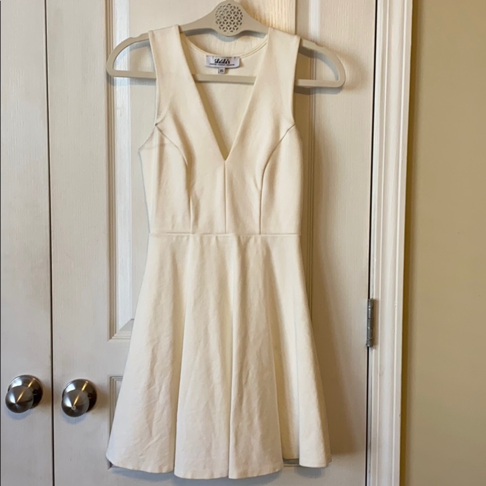 Lulu’s Queen Sweep Ivory dress